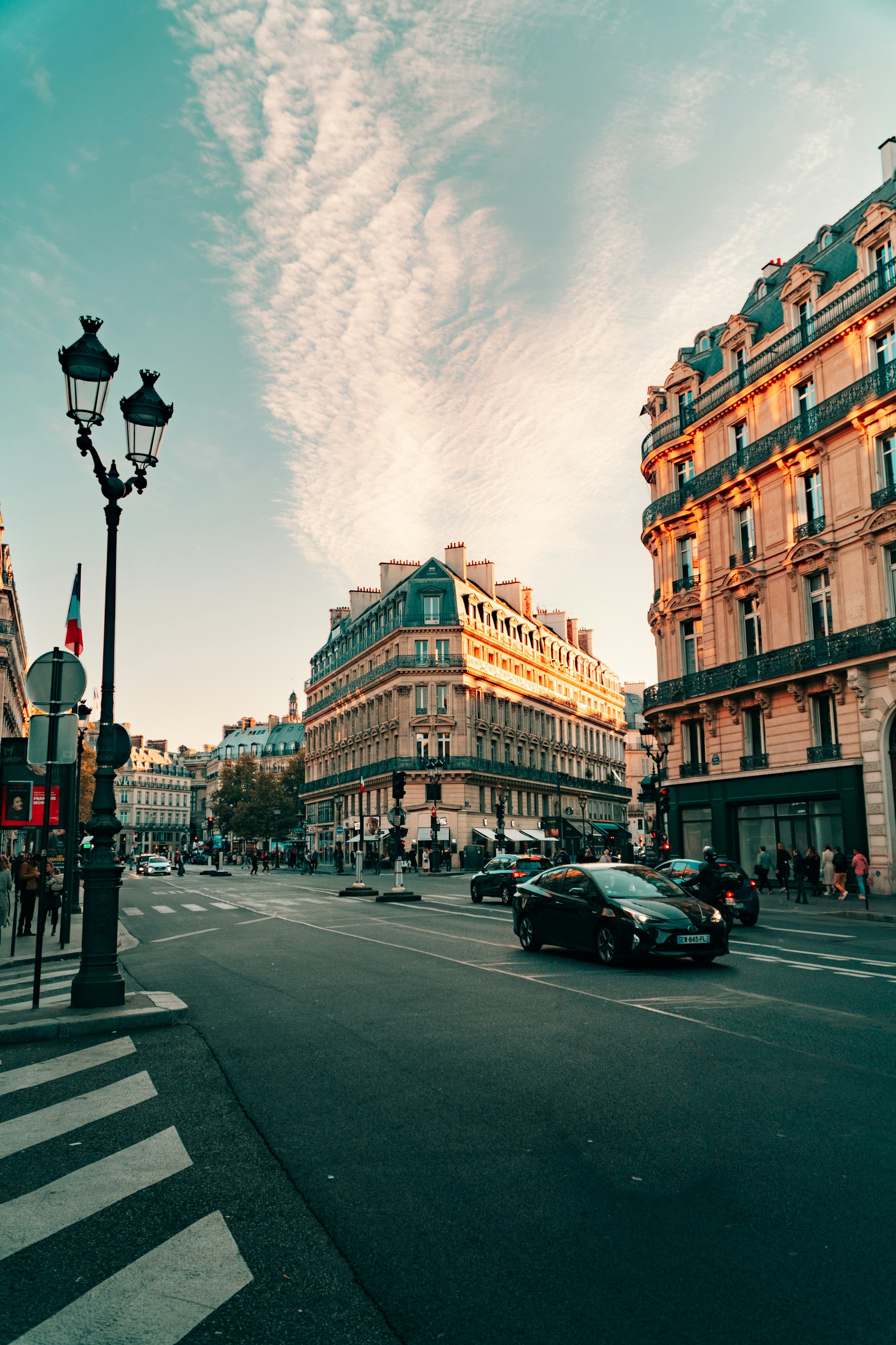 Flowing, feminine dress